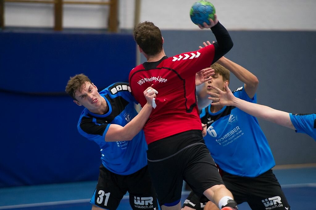 m1  HSG Blomberg-Lippe  -  Handball Bad Salzuflen