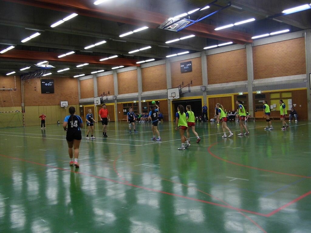 wB2  HSG Blomberg-Lippe 2  -  Handball Bad Salzuflen